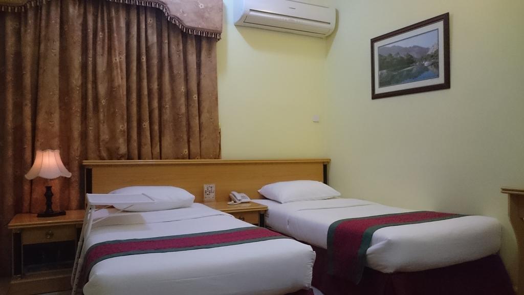 Muscat International Hotel מראה חיצוני תמונה