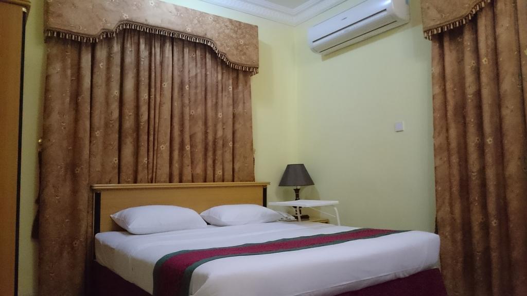 Muscat International Hotel מראה חיצוני תמונה